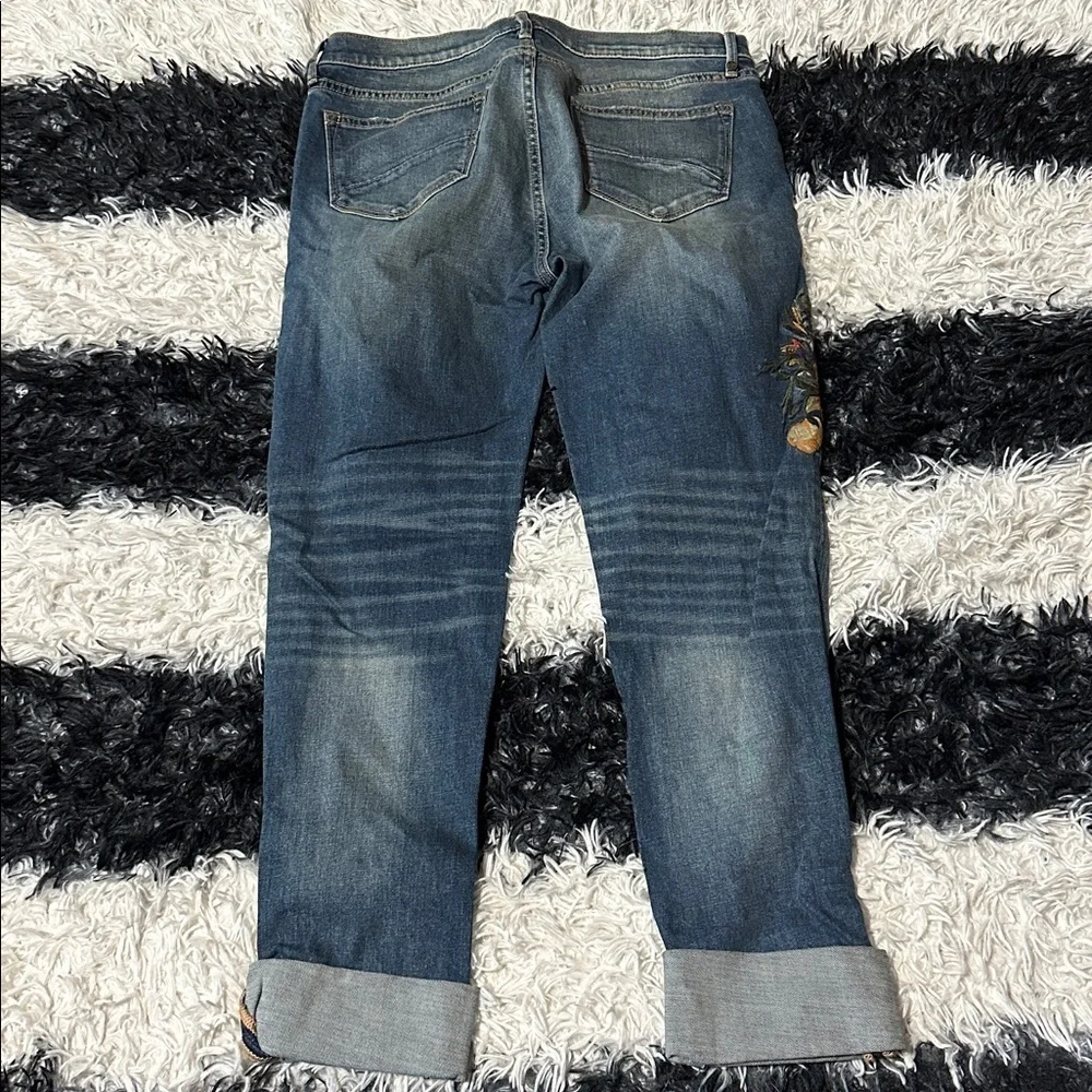 Driftwood “Audrey” Embroidered & Distressed Skinny Jeans, Cuffs, Sz 30